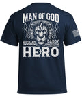 Mann Gottes Ehemann Vater Held T-Shirt
